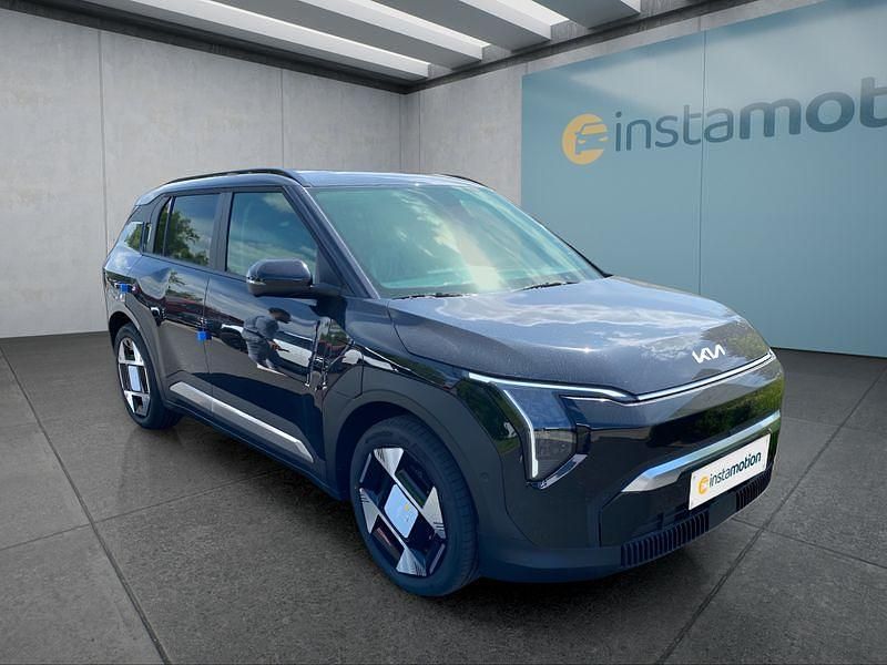 Używany Kia EV3 Earth 150 kW (204 KM) 2025 Czarny SUV