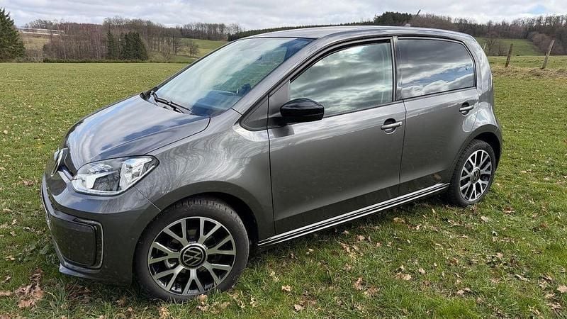Gebraucht VW e-up! Style 61 kW (83 PS) 2022 Grau Kleinwagen
