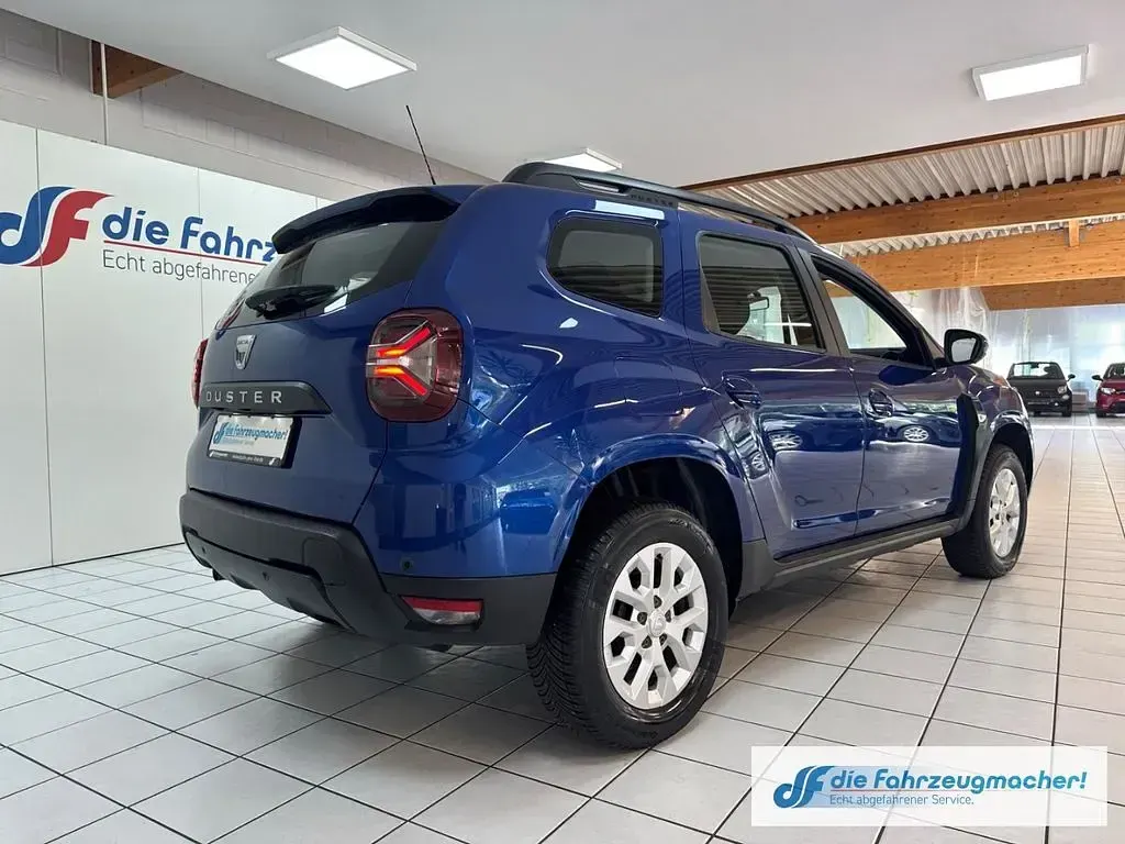 Gebraucht Dacia Duster Comfort 116 PS (85 kW) 2022 Blau SUV