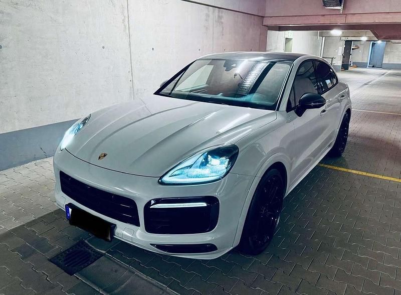 Gebraucht 2020 Porsche Cayenne Turbo SUV | 76.500 € - Bild 1/4