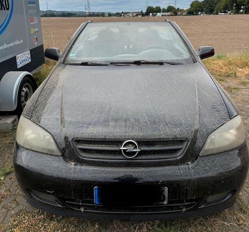 Schwarz Gebraucht 2003 Opel Astra Cabriolet Cabrio | 999 € (Superpreis) - Bild 1/4