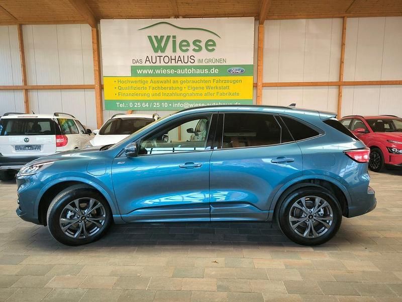 Blau Gebraucht 2021 Ford Kuga ST-Line X SUV | 24.280 € (Guter Preis) - Bild 1/4