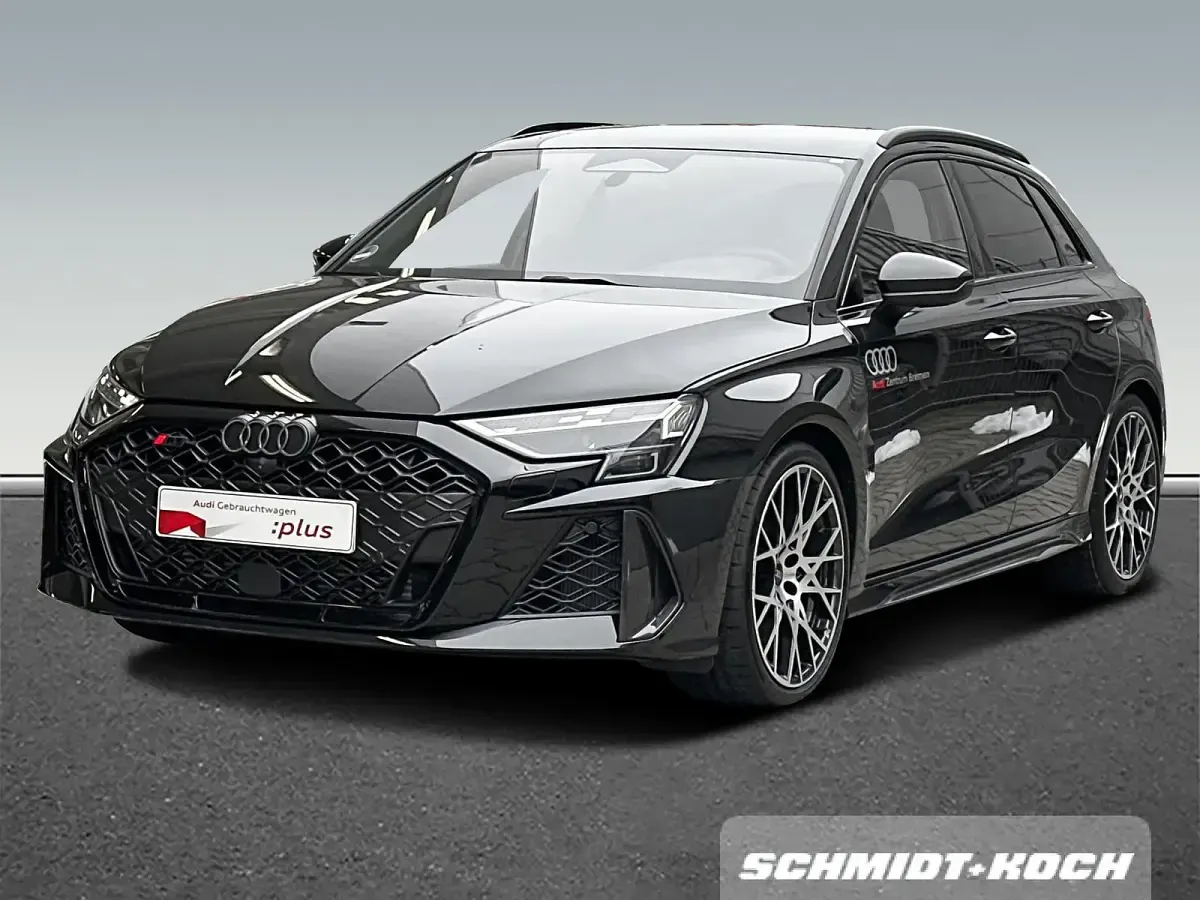 Gebraucht Audi RS3 Comfort 400 PS (294 kW) 2026 Mythosschwarz (schwarz) Limousine
