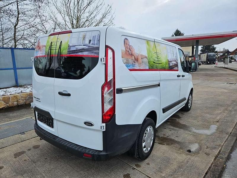 Gebraucht Ford Transit Custom Trend 170 PS (125 kW) 2017 Frostweiß Van / Kleinbus