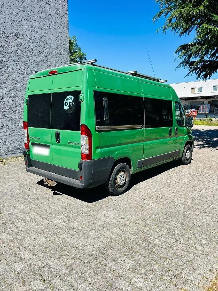 Gebraucht Peugeot Boxer 131 PS (96 kW) 2014 Grün Van