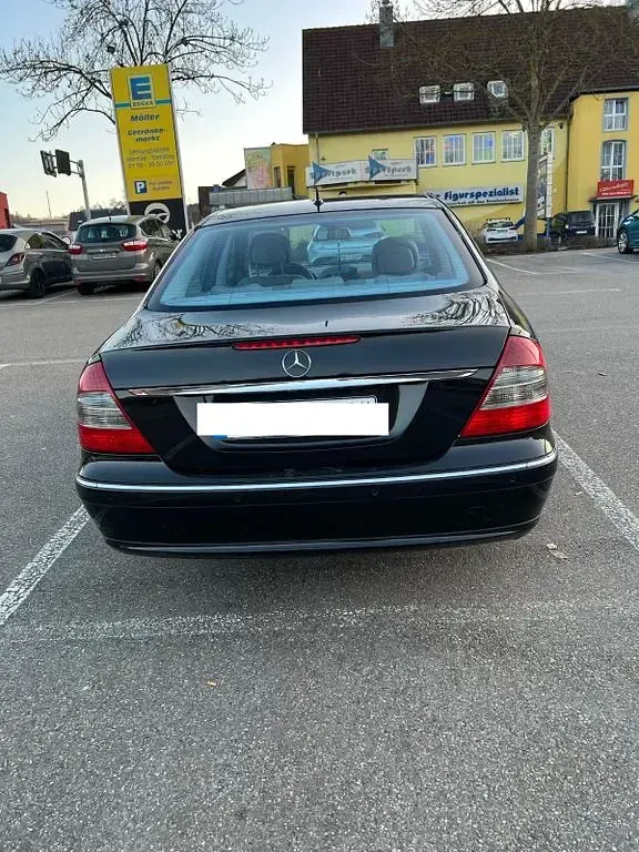 Gebraucht Mercedes 220 170 PS (125 kW) 2007 Schwarz Limousine