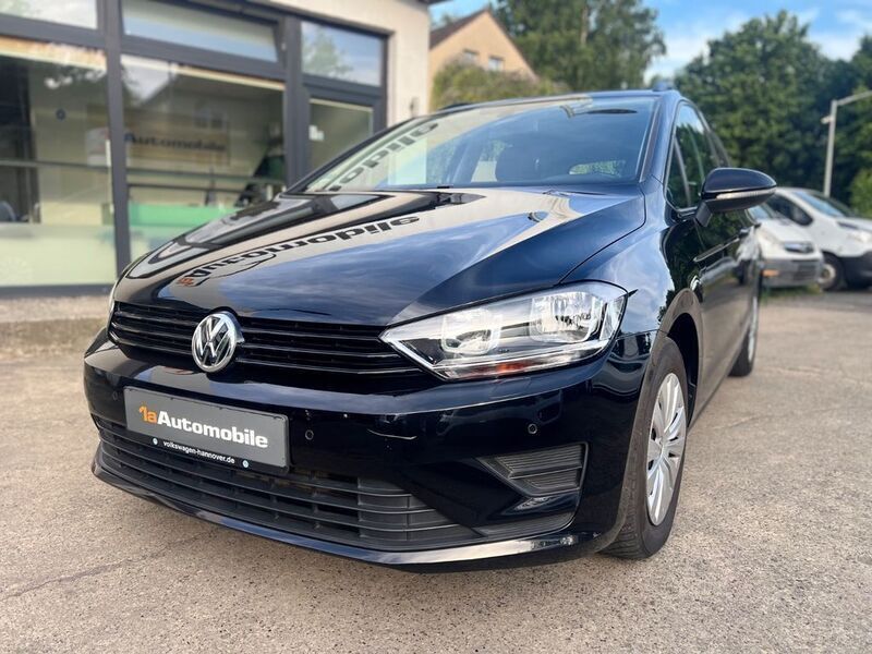 Schwarz Gebraucht 2014 VW Golf VII Trendline Limousine | 10.444 € (Fairer Preis) - Bild 1/4