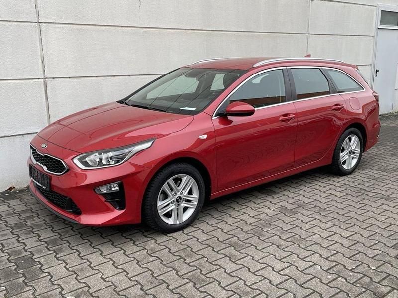 Gebraucht Kia Ceed Vision 136 PS (100 kW) 2020 (aa9) infrarot met. (metallic) Kleinwagen
