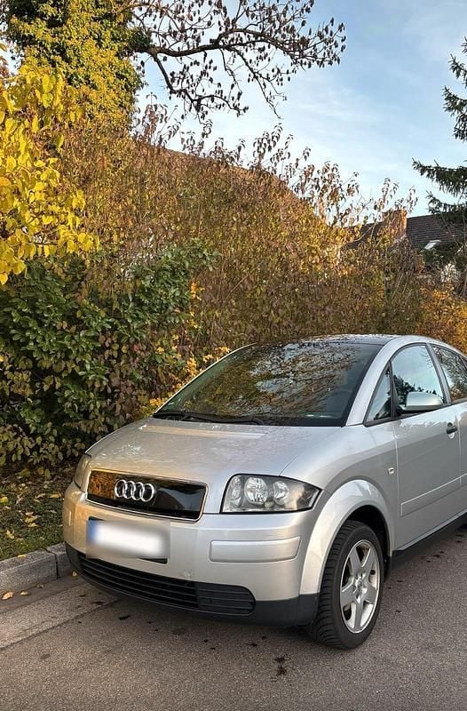 Silber Gebraucht 2001 Audi A2 Kleinwagen | 2.550 € (Fairer Preis) - Bild 1/4