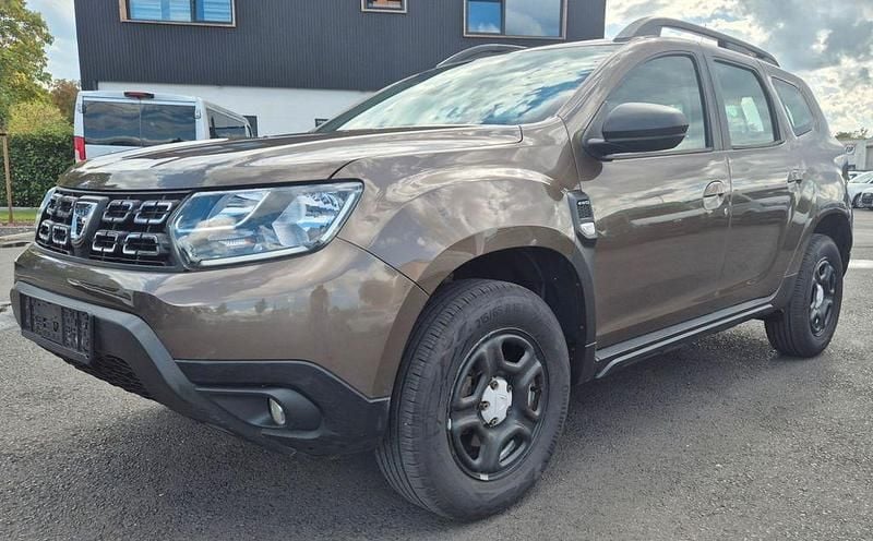 Braun Gebraucht 2020 Dacia Duster Comfort SUV | 13.500 € (Superpreis) - Bild 1/4