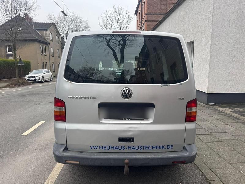 Gebraucht VW Transporter 90 PS (66 kW) 2003 Silber Van