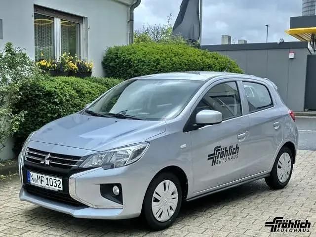 Coolsilber metallic Gebraucht 2024 Mitsubishi Space Star Select Kleinwagen | 12.490 € (Fairer Preis) - Bild 1/3