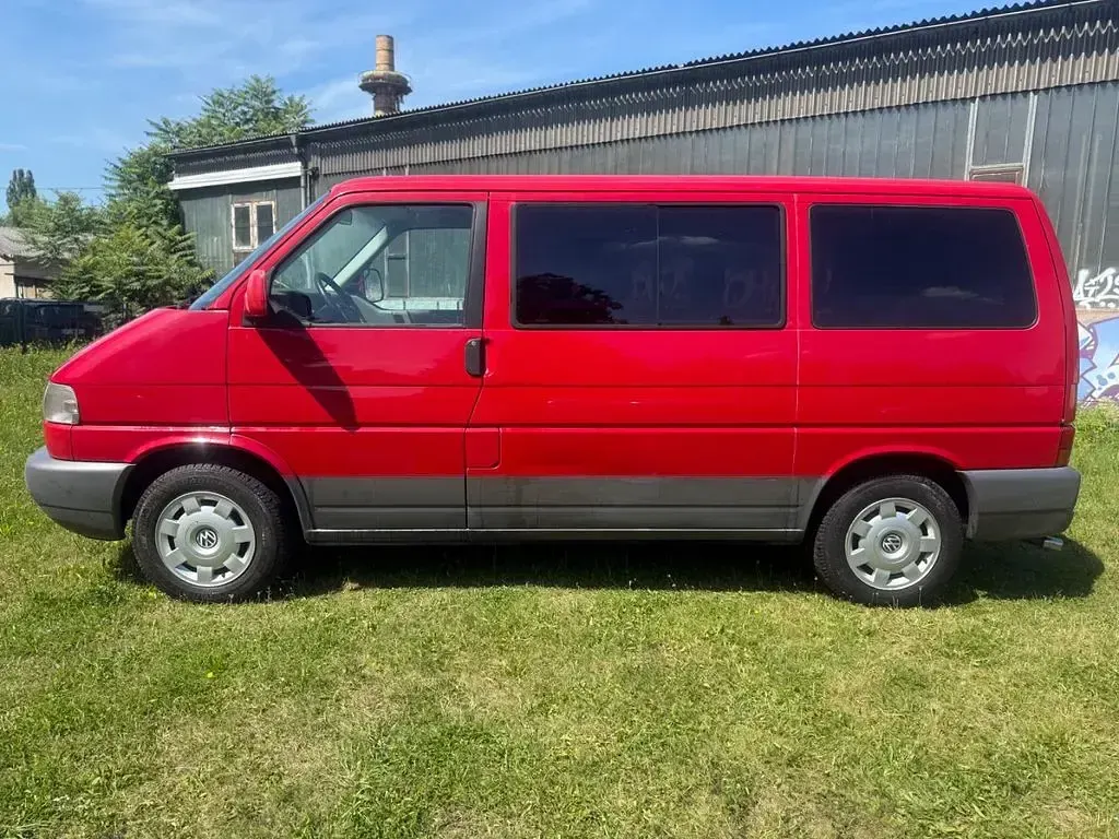 Gebraucht VW Multivan Allstar 84 PS (61 kW) 1996 Rot Van / Kleinbus