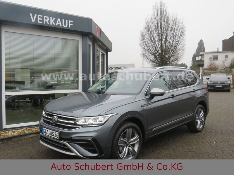 Grau Gebraucht 2025 VW Tiguan Allspace Elegance SUV | 41.900 € (Etwas zu teuer) - Bild 1/4