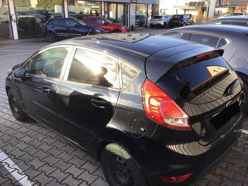 Gebraucht Ford Fiesta SYNC Edition 82 PS (60 kW) 2013 Schwarz Kleinwagen