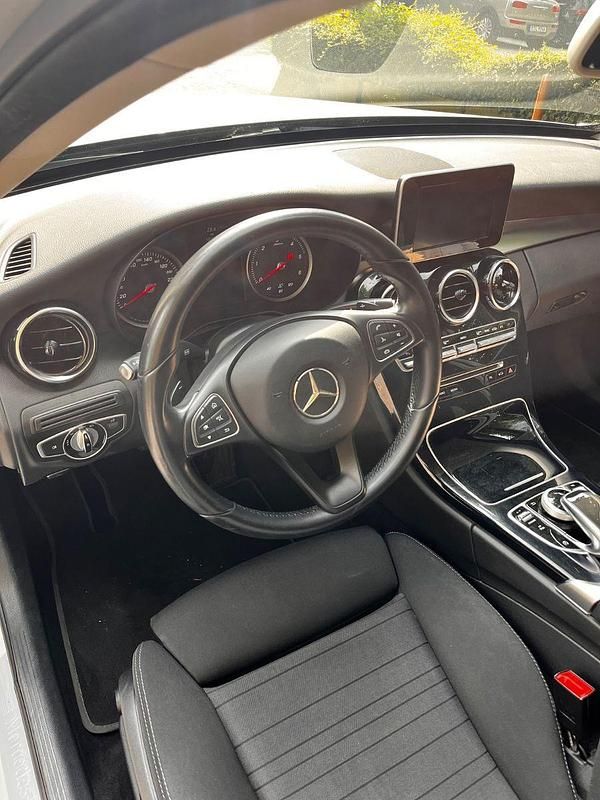 Gebraucht Mercedes C250 204 PS (150 kW) 2015 Silber Kombi