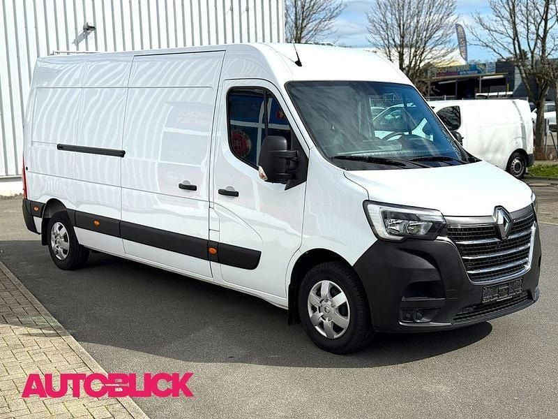 Gebraucht Renault Master Komfort 150 PS (110 kW) 2023 Weiß Van / Kleinbus