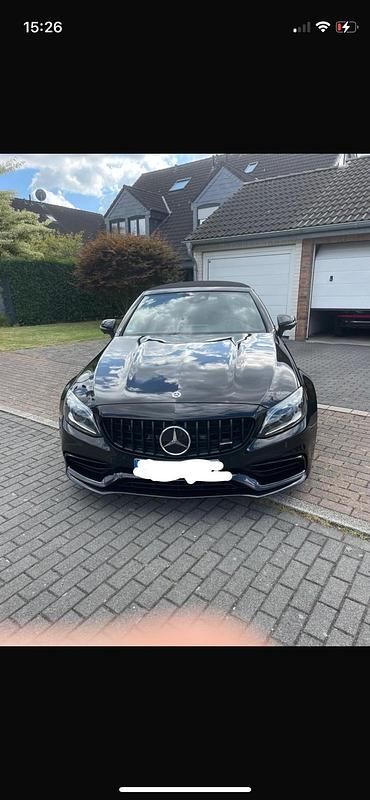 Schwarz Gebraucht 2022 Mercedes C63 AMG AMG Cabrio | 67.000 € (Fairer Preis) - Bild 1/4