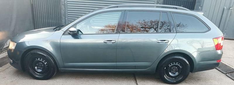 Gebraucht Skoda Octavia 110 PS (80 kW) 2016 Grau Kombi