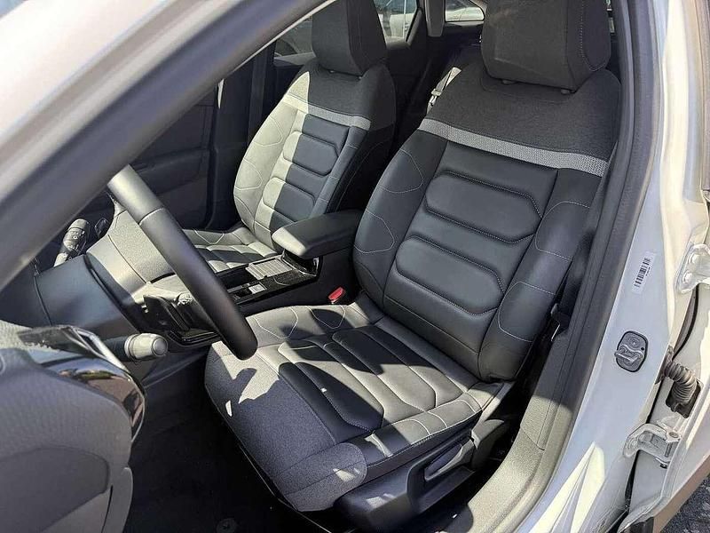Gebraucht Citroën C4 PureTech 131 PS (96 kW) 2024 Weiß Limousine