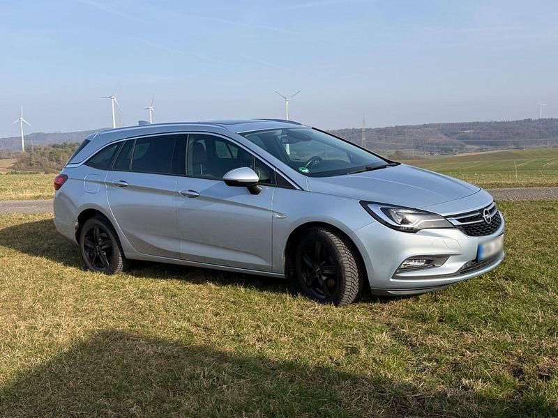 Gebraucht Opel Astra 160 PS (117 kW) 2016 Blau Kombi