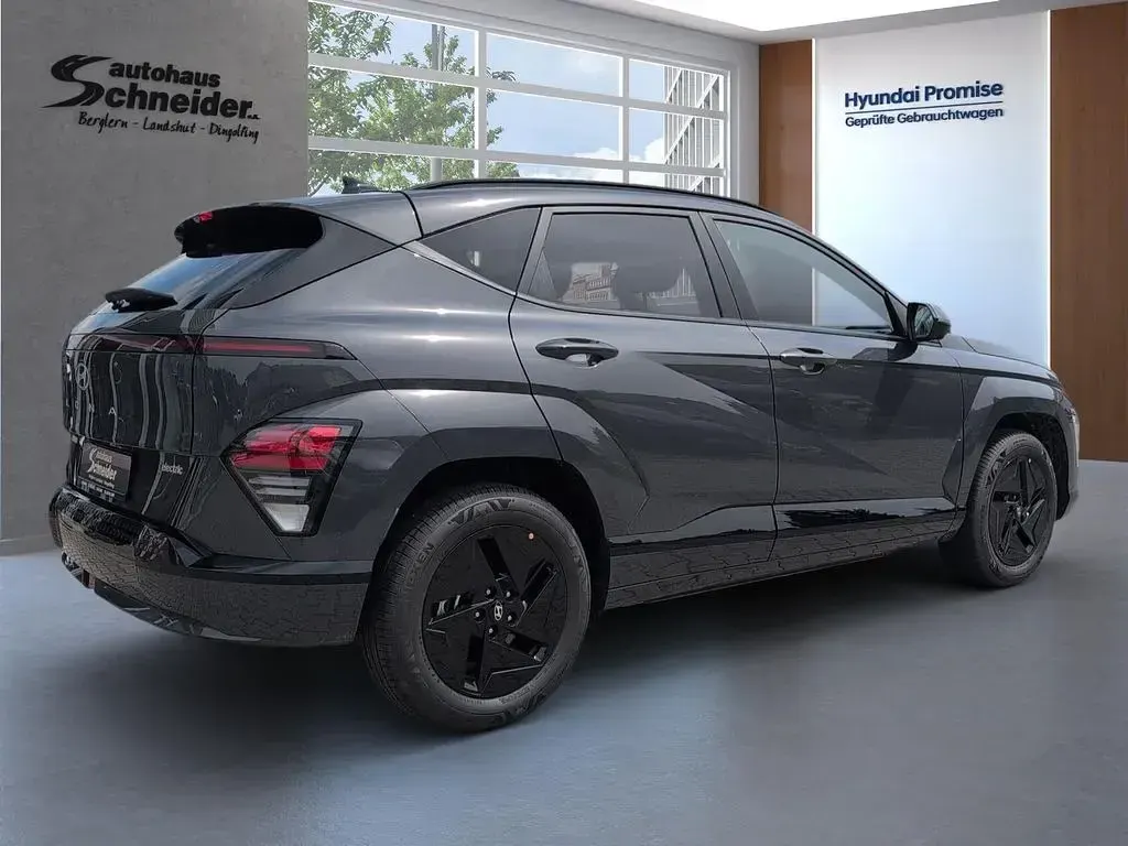 Neu Hyundai Kona Trend 160 kW (218 PS) 2026 Ecotronic grey SUV