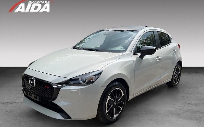 Platinum quartz metallic Gebraucht 2024 Mazda 2 Homura-Aka Limousine | 24.450 € (Fairer Preis) - Bild 1/4