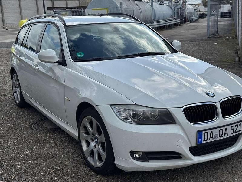 Gebraucht BMW 318 143 PS (105 kW) 2009 Kombi