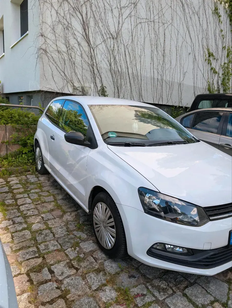Gebraucht VW Polo 60 PS (44 kW) 2017 Weiß Kleinwagen