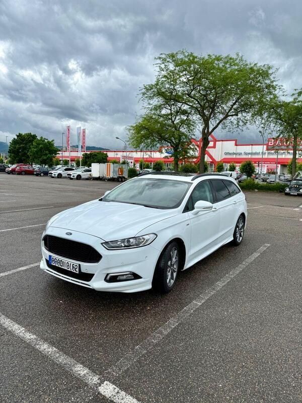 Weiß Gebraucht 2016 Ford Mondeo ST Kombi | 14.800 € (Fairer Preis) - Bild 1/4