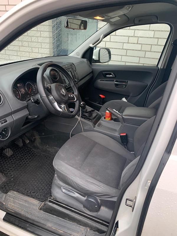 Gebraucht VW Amarok 180 PS (132 kW) 2016 Weiß Abholung