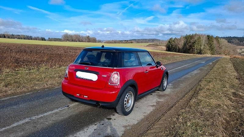 Gebraucht Mini ONE Chili 98 PS (72 kW) 2012 Rot Kleinwagen