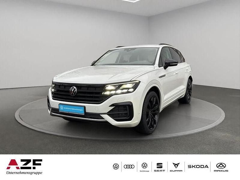Gebraucht VW Touareg 286 PS (210 kW) 2021 Oryxwhite perlmutteffekt SUV
