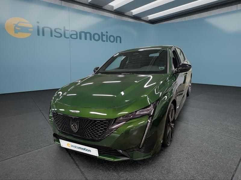 Grün Gebraucht 2024 Peugeot 308 Kleinwagen | 25.299 € (Guter Preis) - Bild 1/4