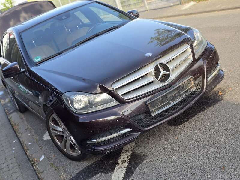 Gebraucht 2011 Mercedes C220 Avantgarde Limousine | 6.500 € (Fairer Preis) - Bild 1/4