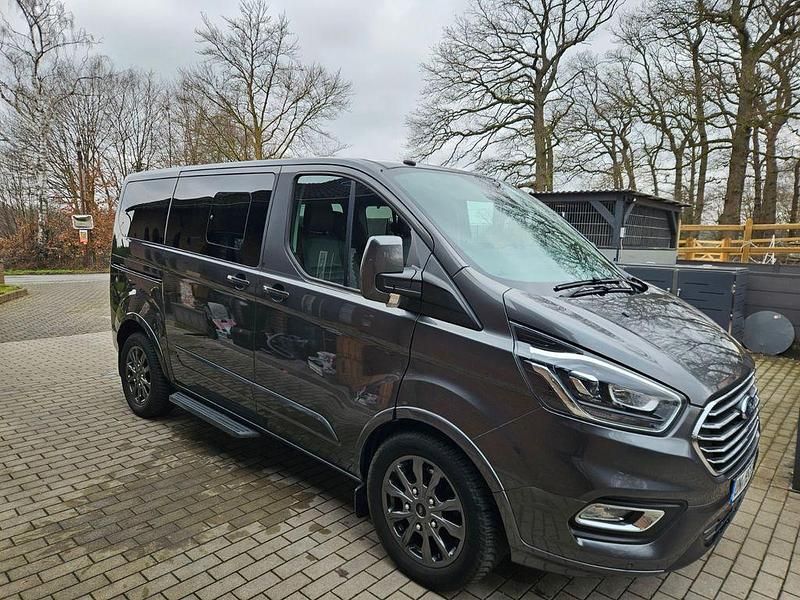 Gebraucht Ford Tourneo Titanium X 170 PS (125 kW) 2018 Grau Van / Kleinbus
