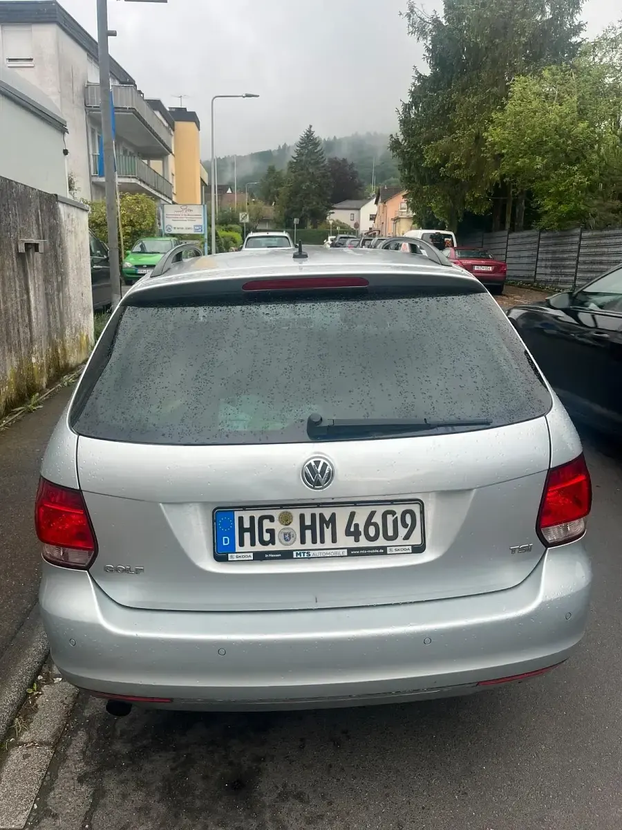 Second-hand VW Golf VII 105 CP (77 kW) 2013 Argintiu Break