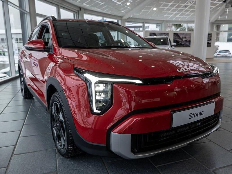 Neu Kia Stonic Vision 101 PS (74 kW) 2026 Signalrot SUV