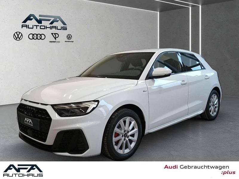 Gletscherweiss metallic Gebraucht 2025 Audi A1 Sportback S-Line Kleinwagen | 25.780 € (Fairer Preis) - Bild 1/4