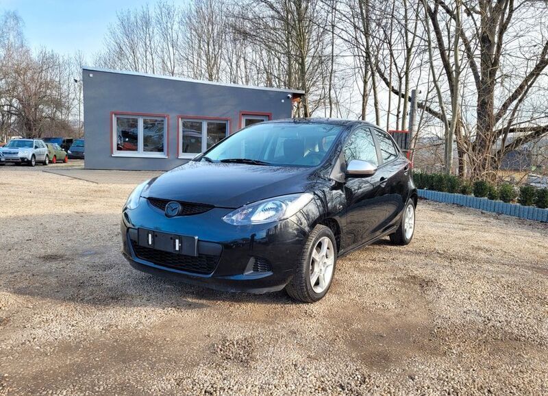 Schwarz Gebraucht 2008 Mazda 2 Independence Limousine | 1.980 € (Fairer Preis) - Bild 1/4