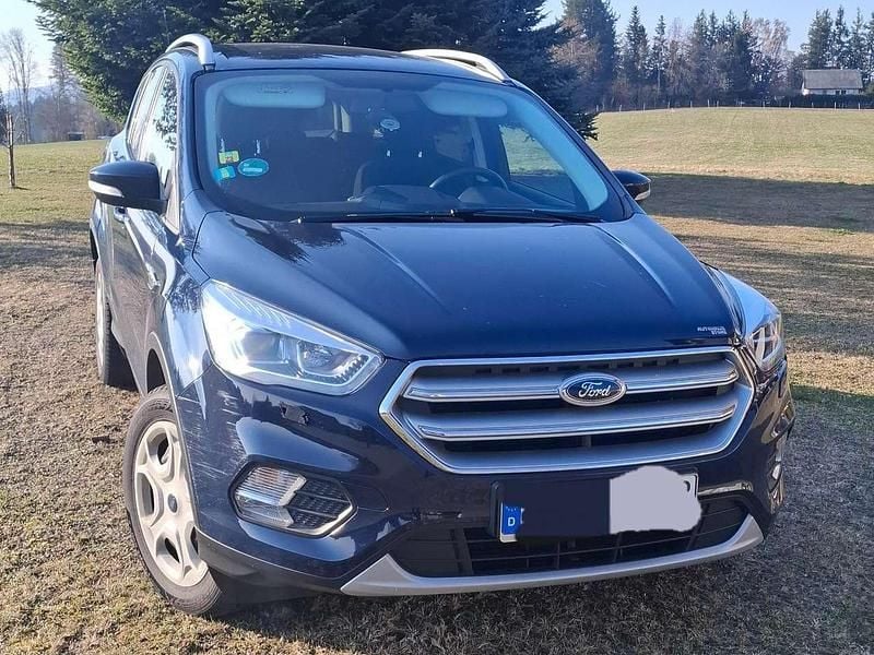 Gebraucht Ford Kuga Trend 150 PS (110 kW) 2019 SUV