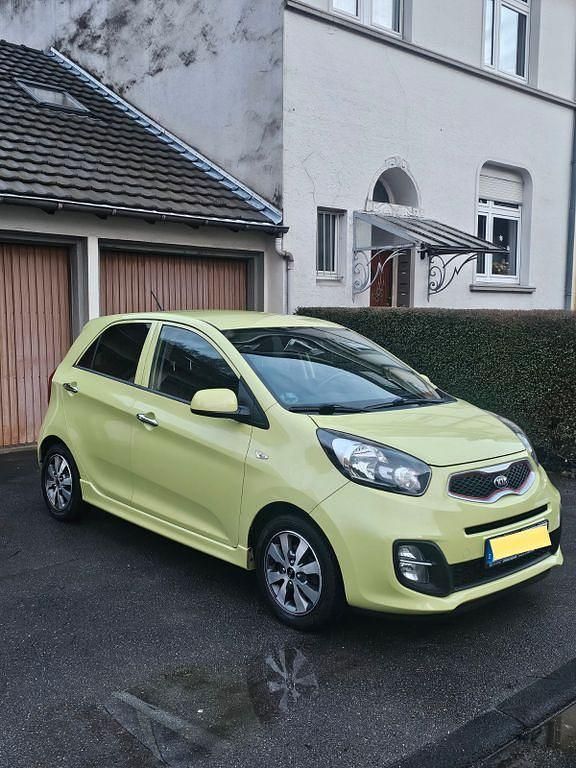 Gelb Gebraucht 2015 Kia Picanto Kleinwagen | 5.850 € (Fairer Preis) - Bild 1/4
