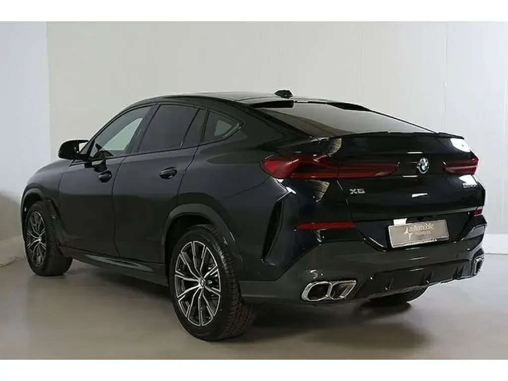 Gebraucht BMW X6 Comfort Edition 530 PS (389 kW) 2024 Carbonschwarz (metallic) SUV