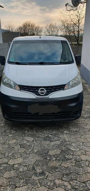 Weiß Gebraucht 2011 Nissan NV200 Van | 5.900 € (Teuer) - Bild 1/4
