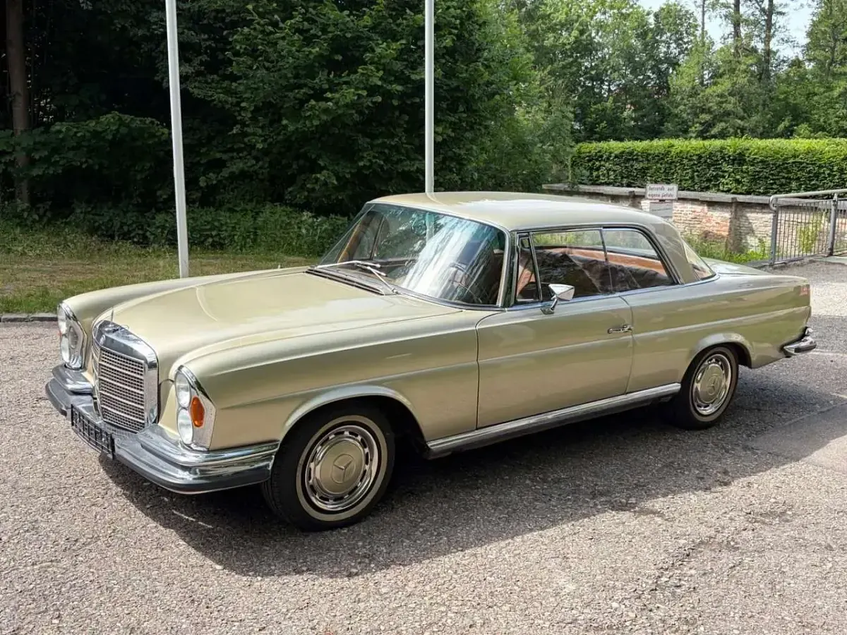Gebraucht Mercedes 280 SE 200 PS (147 kW) 1970 Tunisbeigemetallic Coupé
