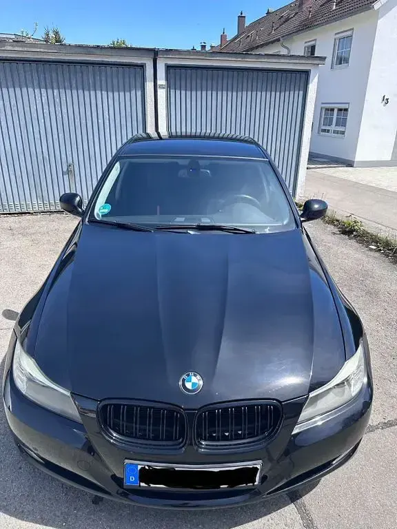 Gebraucht BMW 316 116 PS (85 kW) 2009 Schwarz Limousine