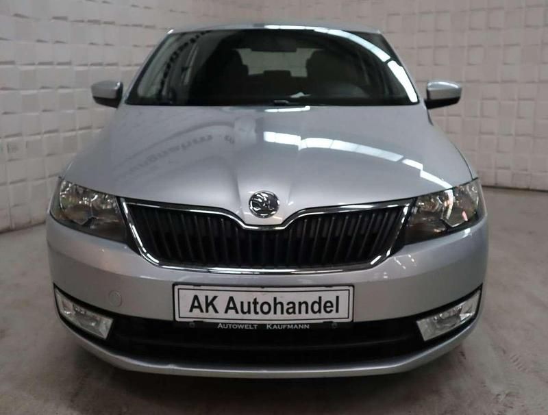 Gebraucht Skoda Rapid Ambition 86 PS (63 kW) 2014 Silber Limousine