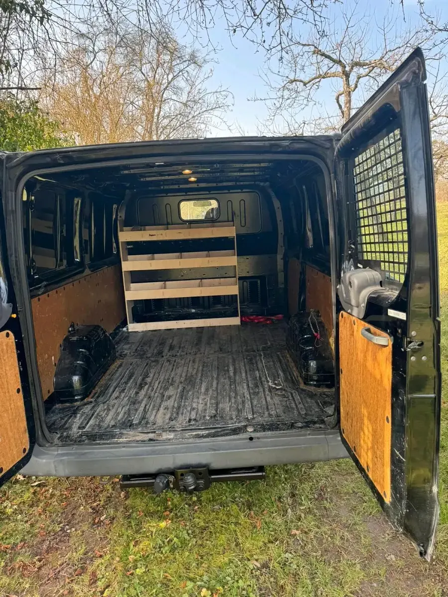 Gebraucht Ford Transit 115 PS (84 kW) 2011 Schwarz