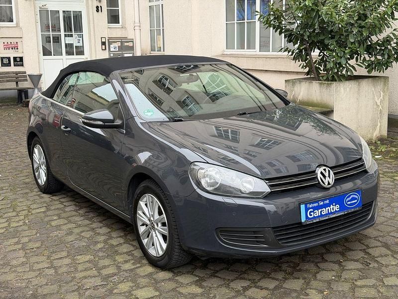 Gebraucht VW Golf Cabriolet Basis 105 PS (77 kW) 2013 Grau Cabrio