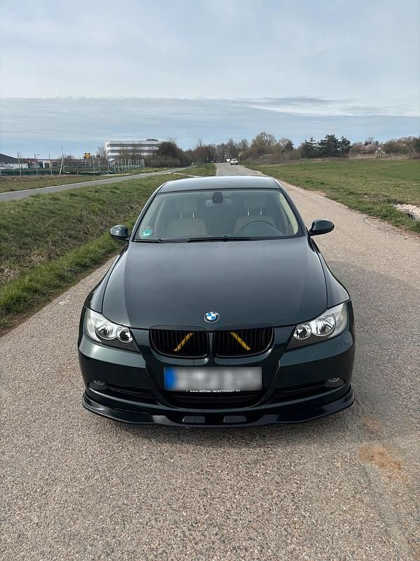 Gebraucht BMW 320 163 PS (119 kW) 2007 Grün Limousine